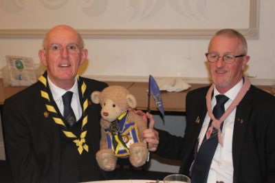 October 2014 Bear-er Square Bear visits Paxhill